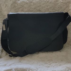 Eddie Bauer Leather Messenger Tote Bag